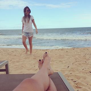 Laryssa Oliveira feet photo 15