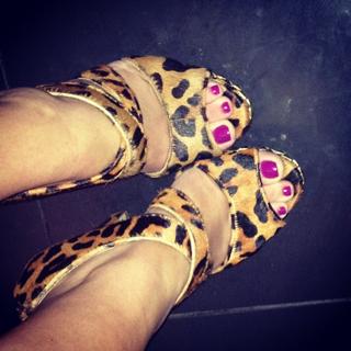 Laryssa Oliveira feet photo 8