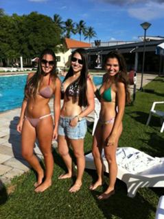 Laryssa Oliveira feet photo 1