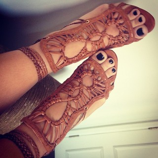 Laryssa Oliveira feet photo 14