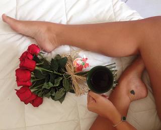 Laryssa Oliveira feet photo 9