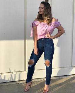 Laryssa Oliveira feet photo 16