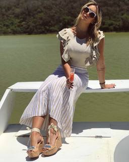 Laryssa Oliveira feet photo 12