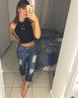 Laryssa Oliveira feet photo 18