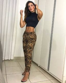 Laryssa Oliveira feet photo 17