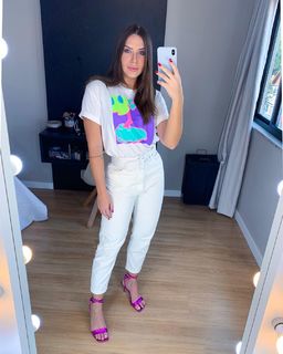 Laryssa Oliveira feet photo 8