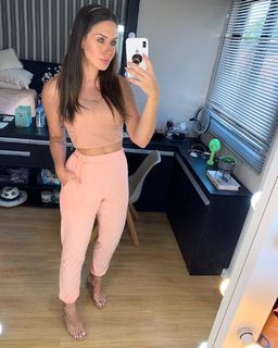 Laryssa Oliveira feet photo 12