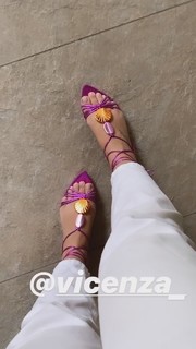 Laryssa Oliveira feet photo 15