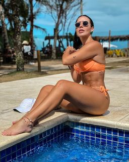 Laryssa Oliveira feet photo 10