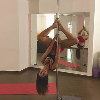 Laryssa Oliveira feet photo 6