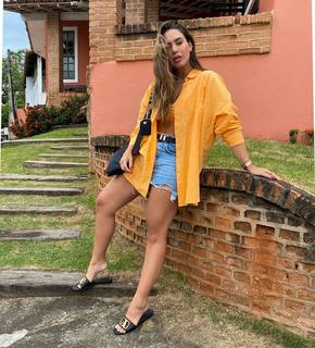 Laryssa Oliveira feet photo 2