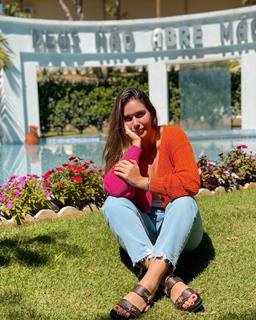 Laryssa Oliveira feet photo 19