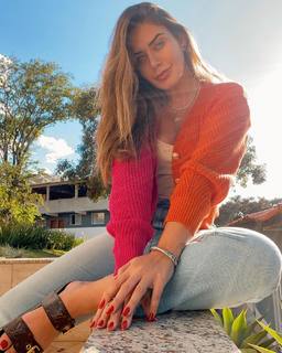 Laryssa Oliveira feet photo 18