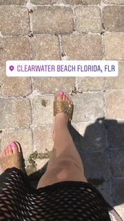 Latto feet photo thumbnail