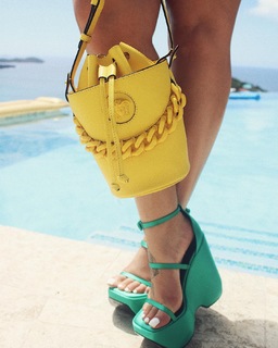 Latto feet photo thumbnail