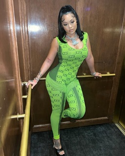 Latto feet photo thumbnail