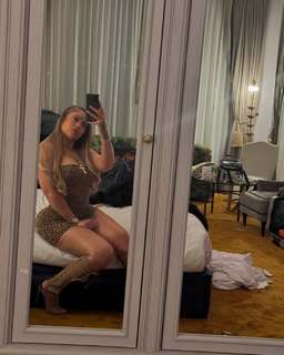 Latto feet photo thumbnail