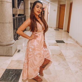 Lauana Prado feet photo 1
