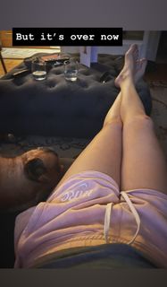 Laura Aikman feet photo 5