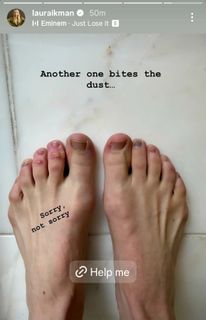Laura Aikman feet photo 1