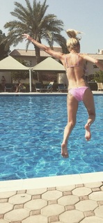 Laura Anderson feet photo 14