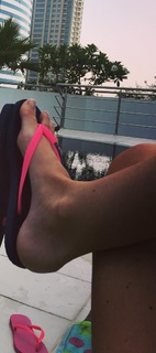 Laura Anderson feet photo 2