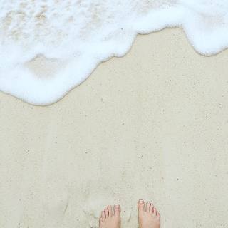 Laura Anderson feet photo 20