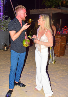 Laura Anderson feet photo 7