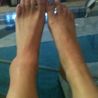 Laura Ashley Samuels feet photo 9