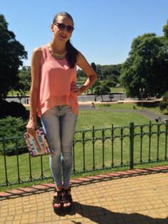Laura Azcurra feet photo 15