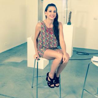 Laura Azcurra feet photo 7
