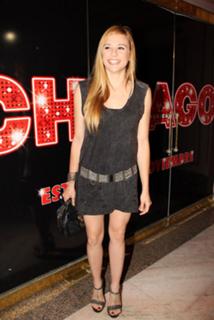 Laura Azcurra feet photo 15
