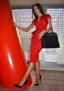 Laura Badura feet photo 1