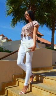 Laura Badura feet photo 3