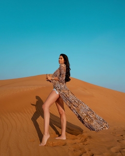 Laura Badura feet photo 10