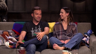 Laura Bailey feet photo thumbnail