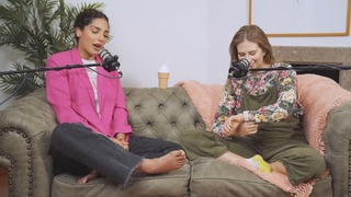 Laura Barjum feet photo 4