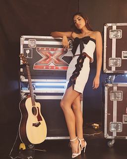 Laura Barjum feet photo 11