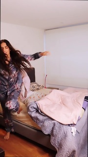 Laura Barjum feet photo 12