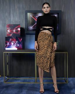 Laura Barjum feet photo 15