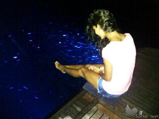 Laura Barriales feet photo thumbnail