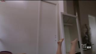Laura Barriales feet photo thumbnail