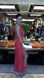 Laura Barriales feet photo 14