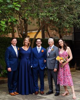 Laura Bassett feet photo thumbnail