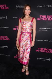 Laura Benanti feet photo 16