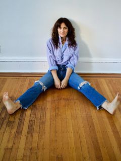 Laura Benanti feet photo 7