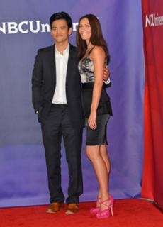Laura Benanti feet photo 12