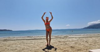 Laura Birn feet photo 3