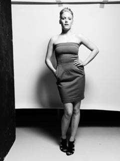 Laura Birn feet photo 2