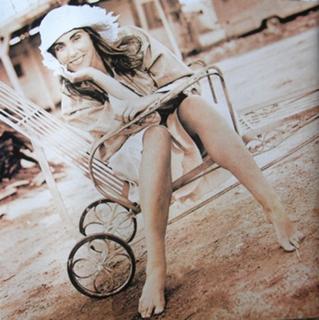 Laura Branigan feet photo 20